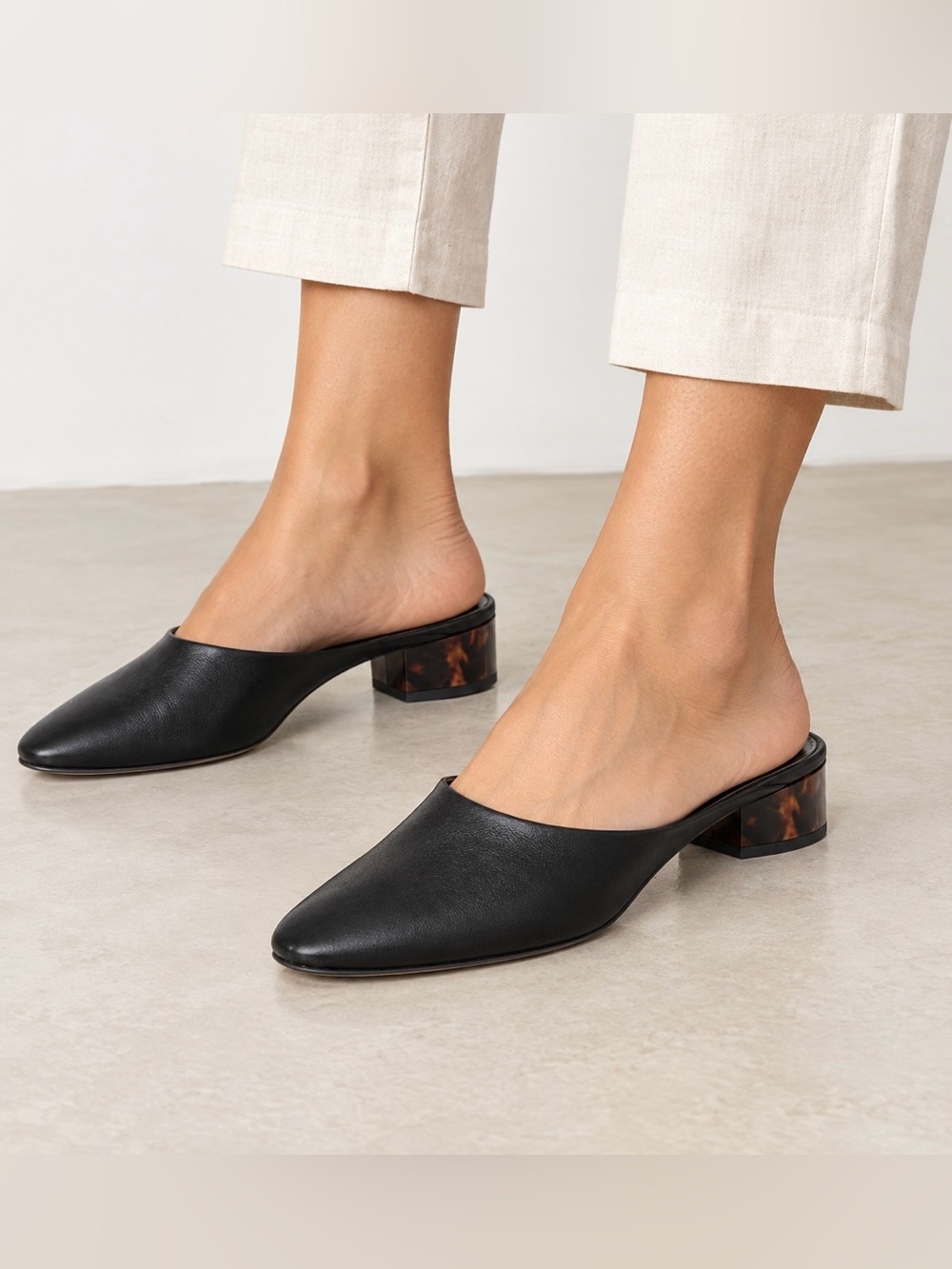 Via Spiga Black Leather Mule with Tortoiseshell-Pattern Heel